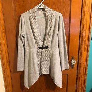 Dressfo Buckle Sweater